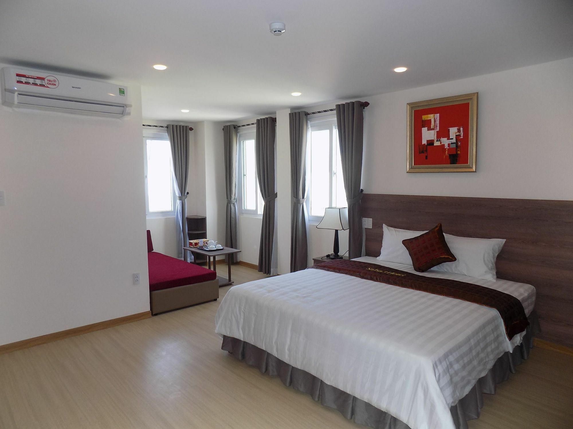 La Suite Hotel Danang Dış mekan fotoğraf